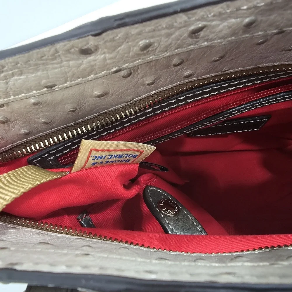 VTG AMAZING COND Dooney Bourke Ostrich Embossed Leather Tote Purse‎ EUC